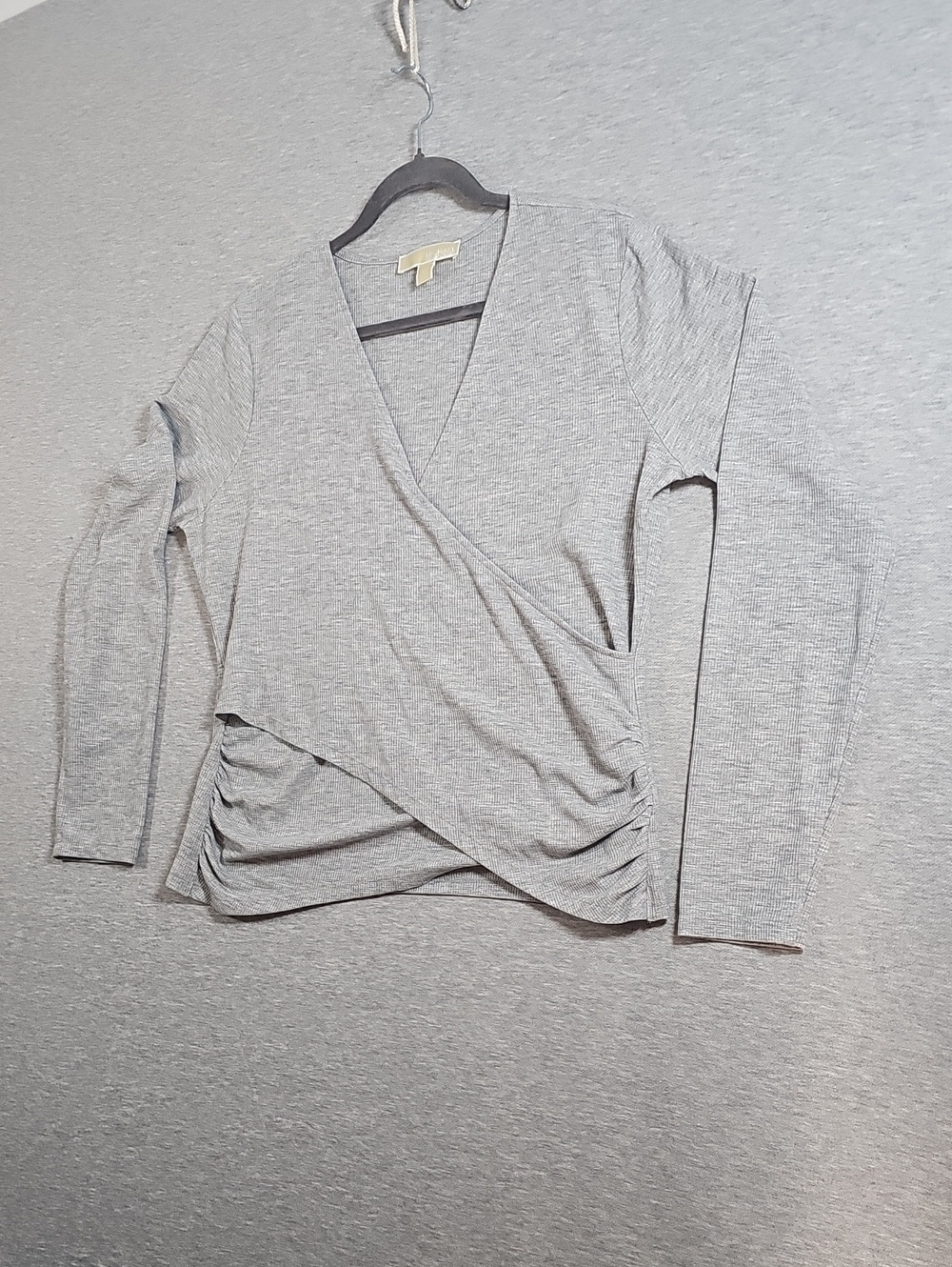 Michael Kors Size XL Women's Light Gray Wrap Front Long-Sleeve Top
